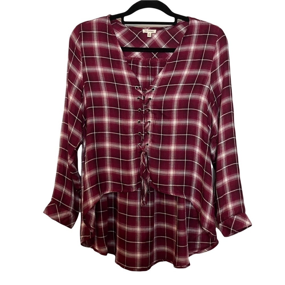 En Crème Plaid Burgundy Lace Front High Low Top Sz.S